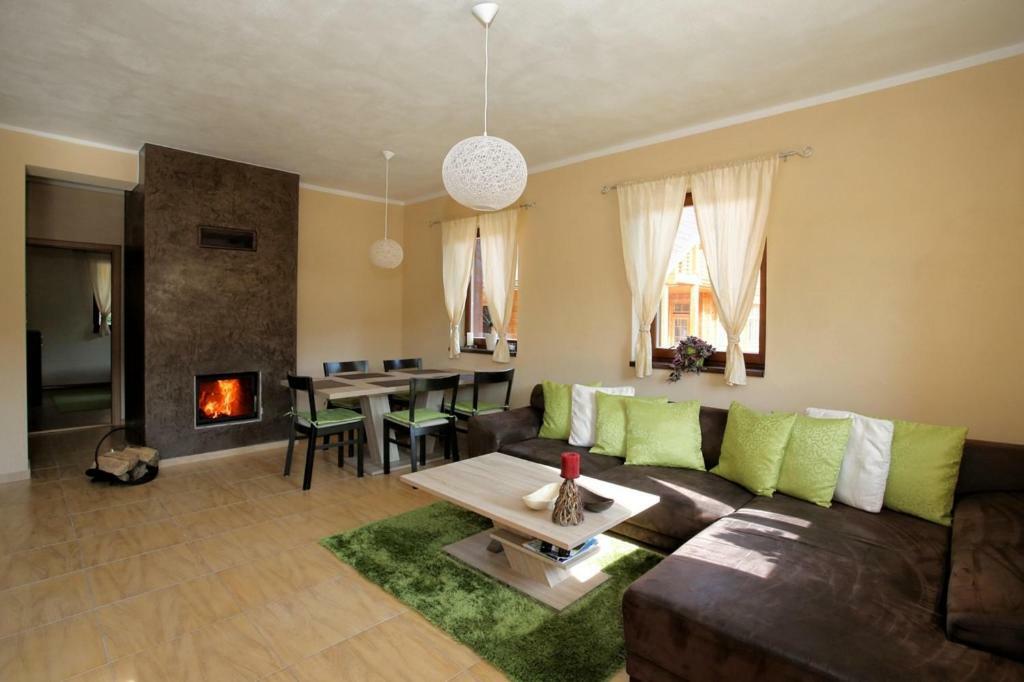 Bystra Apartments Deer And Wolf Екстер'єр фото